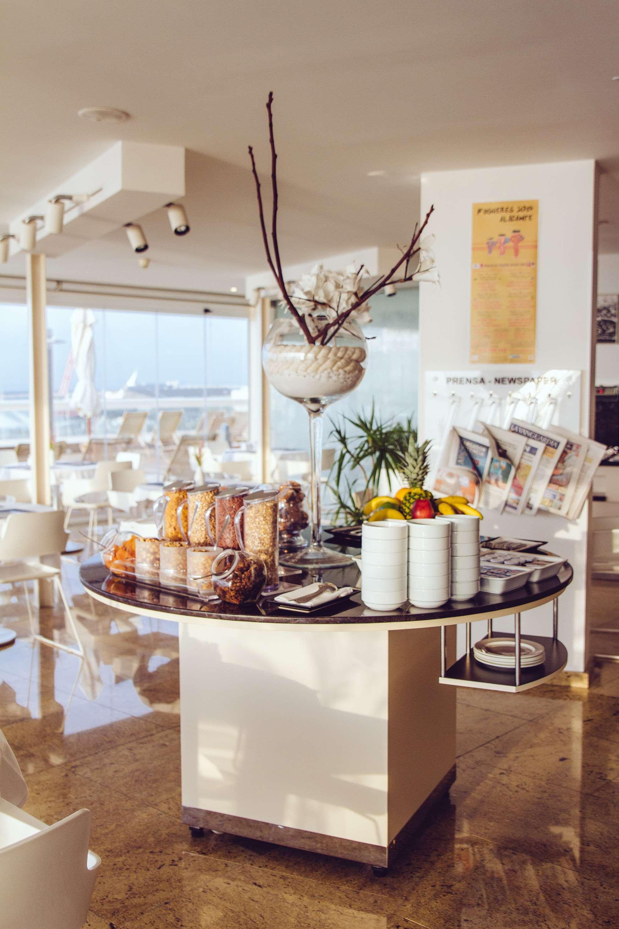 Suites Del Mar By Melia Alicante Exterior photo