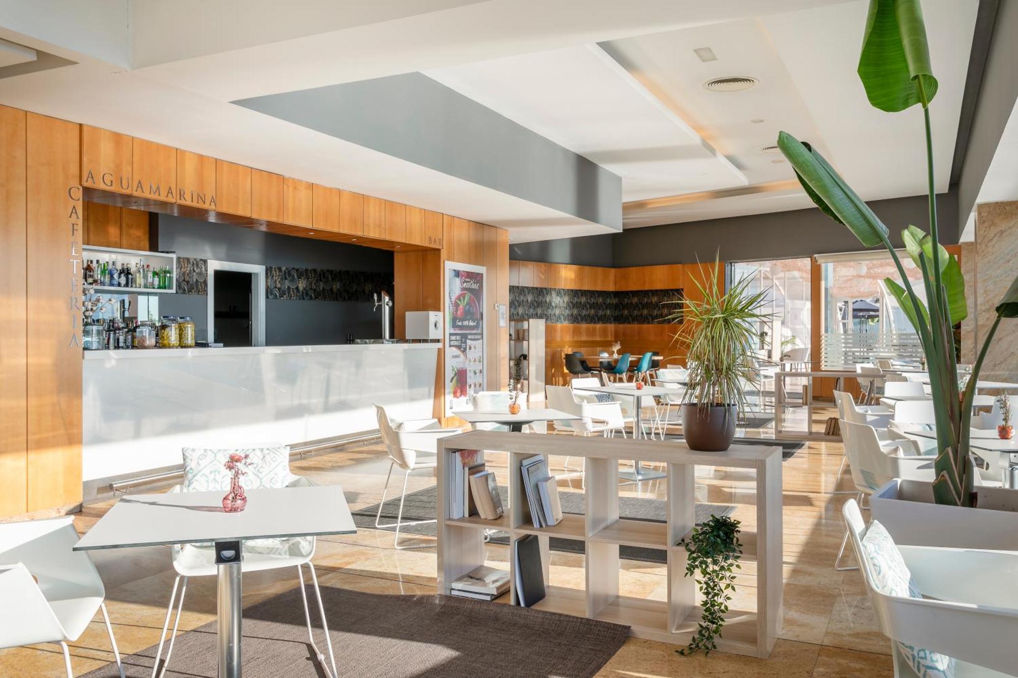 Suites Del Mar By Melia Alicante Exterior photo